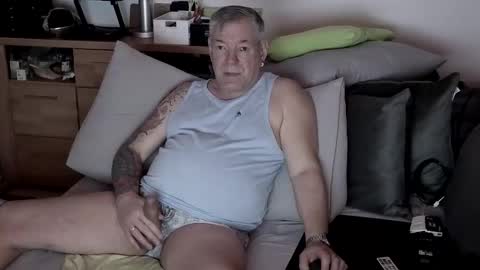 Stranger online show from 03-15-26, 09:54