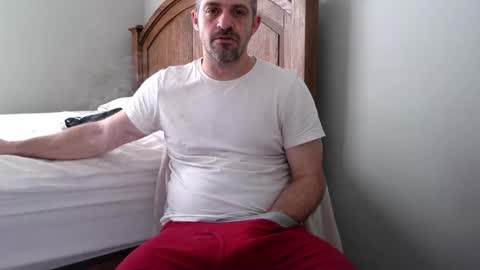 strangeratnight87 online show from 04-08-26, 03:12