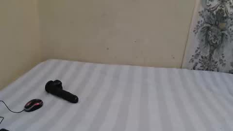 Snapshot of strangerdanger_2 chatting on 05-01-26, 10:42 strangerdanger_2 online show from 05-01-26, 10:42