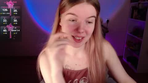 Snapshot of strawberry_juli chatting on 02-21-26, 02:12 Juli online show from 02-21-26, 02:12