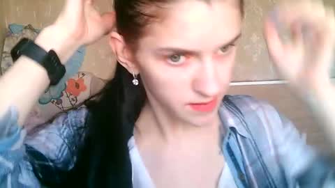 Snapshot of strawberry_storm chatting on 04-05-26, 10:56 Strawberry Storm online show from 04-05-26, 10:56