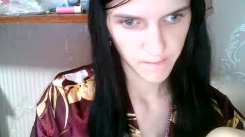 Snapshot of strawberry_storm chatting on 06-21-26, 08:55 Strawberry Storm online show from 06-21-26, 08:55