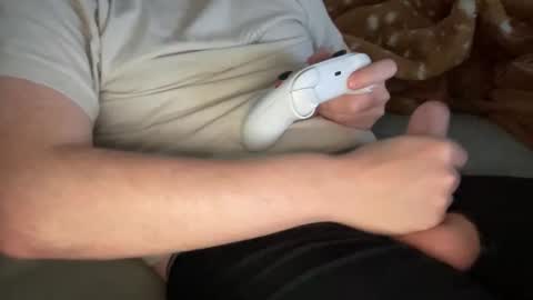 StrawberryBlnd online show from 11-01-25, 08:05