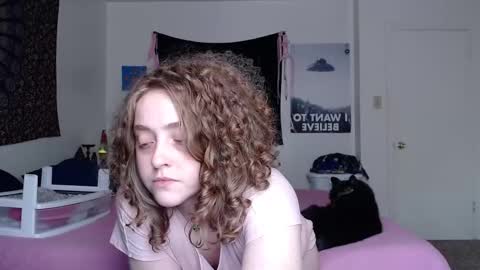 Strawberrylotsacake online show from 03-25-26, 03:29