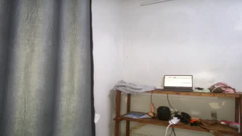 streetlioness online show from 11-22-25, 04:17