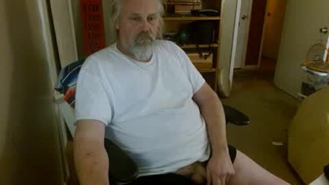 Snapshot of stroknpoker chatting on 12-03-24, 02:14 stroknpoker online show from 12-03-24, 02:14