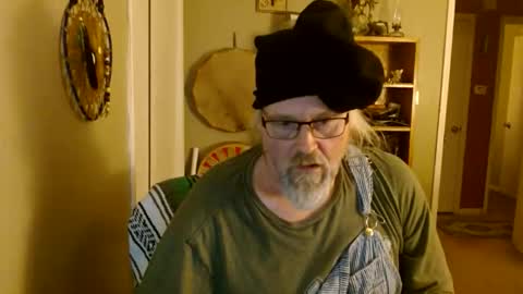 Snapshot of stroknpoker chatting on 01-12-25, 02:35 stroknpoker online show from 01-12-25, 02:35