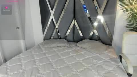 Alexa   online show from 04-06-26, 10:49