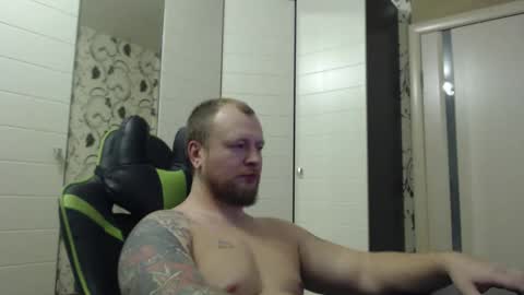 Alex online show from 11-22-25, 01:10