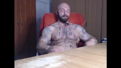 Snapshot of strongivan chatting on 05-21-26, 04:41 StrongIvan online show from 05-21-26, 04:41