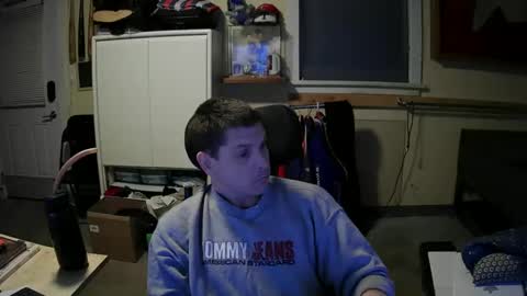 Snapshot of stturbo chatting on 12-13-24, 01:04 stturbo online show from 12-13-24, 01:04