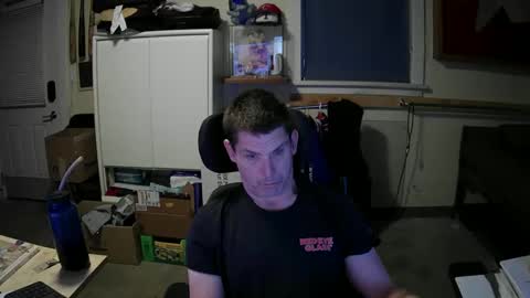 Snapshot of stturbo chatting on 12-20-24, 12:52 stturbo online show from 12-20-24, 12:52