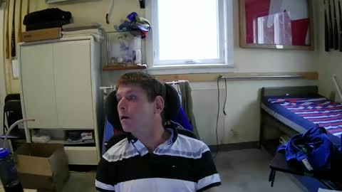 Snapshot of stturbo chatting on 09-22-25, 02:30 stturbo online show from 09-22-25, 02:30