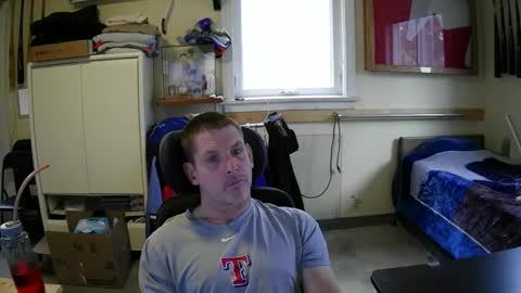 Snapshot of stturbo chatting on 10-24-25, 02:02 stturbo online show from 10-24-25, 02:02