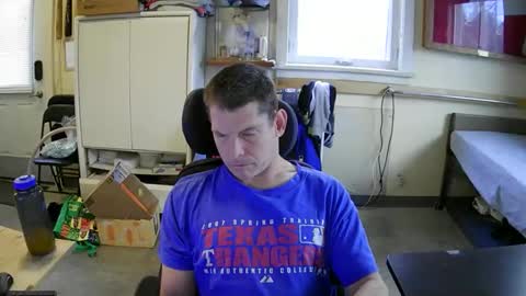 Snapshot of stturbo chatting on 11-13-25, 03:22 stturbo online show from 11-13-25, 03:22