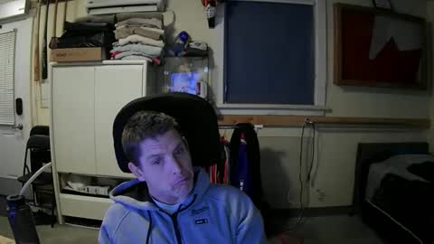 Snapshot of stturbo chatting on 12-19-25, 11:45 stturbo online show from 12-19-25, 11:45