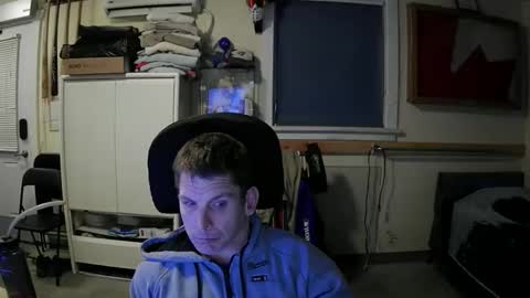 Snapshot of stturbo chatting on 12-22-25, 11:35 stturbo online show from 12-22-25, 11:35