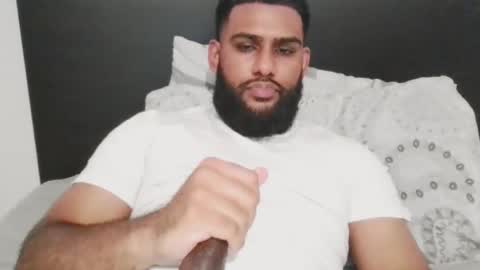 Snapshot of stuckinthe222 chatting on 11-03-25, 03:41 stuckinthe222 online show from 11-03-25, 03:41