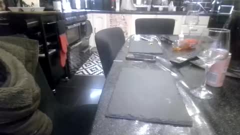 Snapshot of stud_1975 chatting on 01-19-26, 12:03 stud_1975 online show from 01-19-26, 12:03