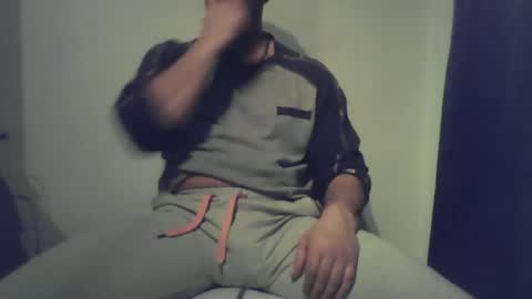 Ero online show from 02-11-25, 04:46