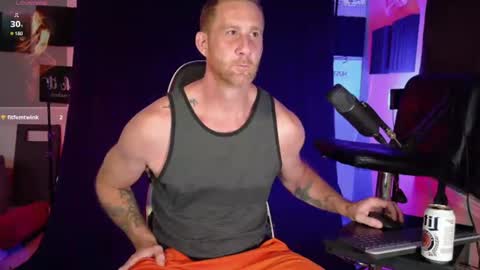 Ryan Long online show from 07-04-26, 03:45