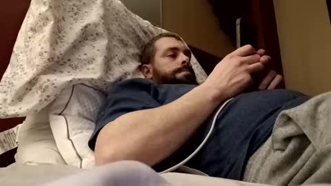 Snapshot of studmuffinizer3000 chatting on 03-23-26, 01:53 Stud online show from 03-23-26, 01:53