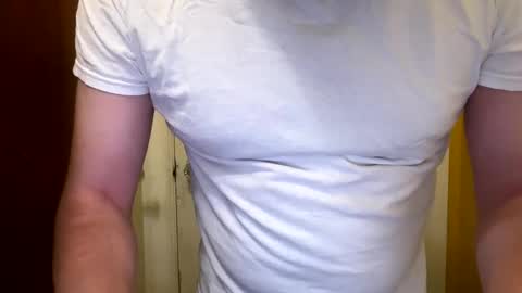 Snapshot of stuffsarecool chatting on 05-24-26, 02:38 Charlie online show from 05-24-26, 02:38