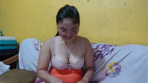 stunningamanda online show from 01-20-25, 11:45