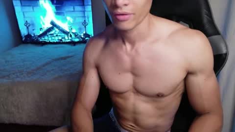 stylish man online show from 05-04-26, 10:50