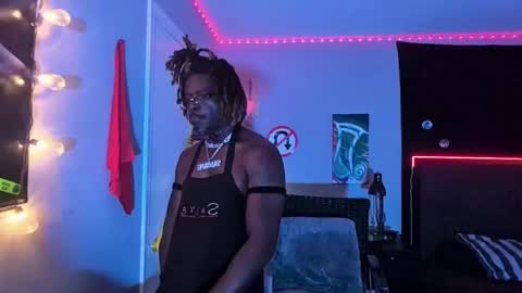 Hot Chocolate online show from 11-13-25, 08:52