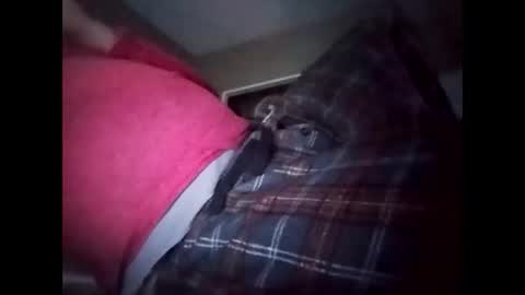 Snapshot of suavecito123828379 chatting on 02-22-26, 04:38 suavecito123828379 online show from 02-22-26, 04:38