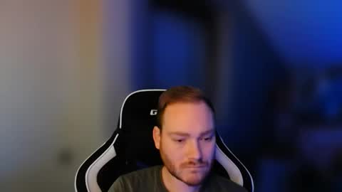 sub_austr online show from 12-16-25, 09:42