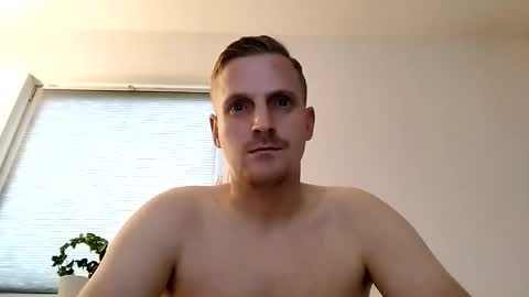 Snapshot of subforserve chatting on 09-29-25, 04:23 subforserve online show from 09-29-25, 04:23