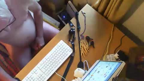 submissive1234567 online show from 11-15-25, 10:45