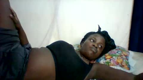 Snapshot of submissive_slut001 chatting on 11-07-25, 09:09 submissive_slut001 online show from 11-07-25, 09:09