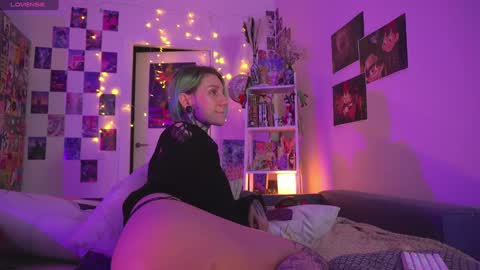 succubus_66 online show from 01-08-25, 10:04