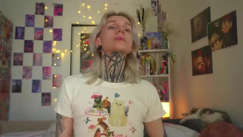 succubus_66 online show from 02-21-25, 09:56