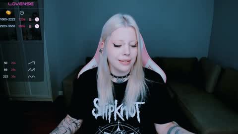 Snapshot of succubus_leslie chatting on 12-05-24, 10:12 succubus_leslie online show from 12-05-24, 10:12