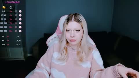 Snapshot of succubus_leslie chatting on 02-20-25, 05:18 succubus_leslie online show from 02-20-25, 05:18