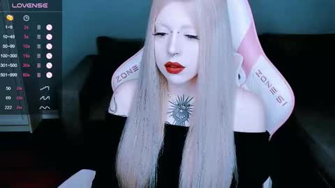 succubus_leslie online show from 12-15-25, 11:53