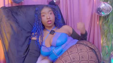 Snapshot of succubus_rosemilk chatting on 05-27-26, 11:57 Succubus RoseMilk online show from 05-27-26, 11:57