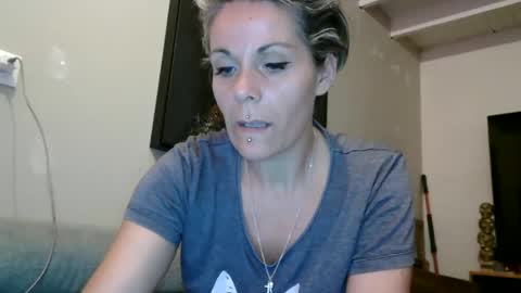 sucrette5629 online show from 03-07-25, 09:18