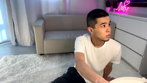 Emmy online show from 02-19-25, 09:06