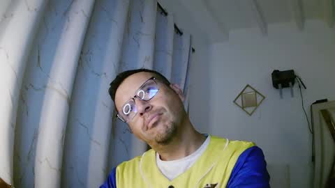 Snapshot of sugar1014 chatting on 01-22-25, 03:09 sugar1014 online show from 01-22-25, 03:09