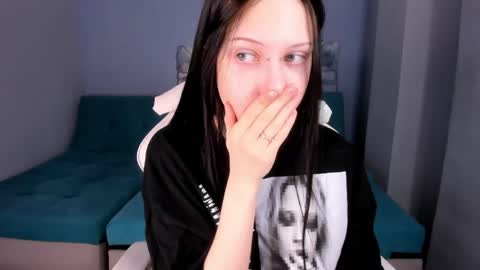 Snapshot of sugar_bunny_girl chatting on 05-24-26, 06:51 Ariana online show from 05-24-26, 06:51