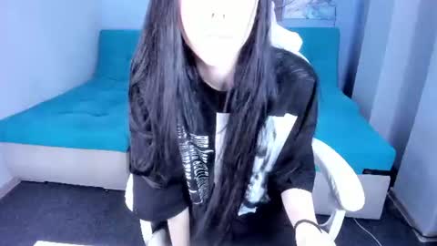 Ariana online show from 07-17-26, 03:57