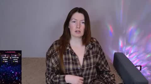 Snapshot of sugar_desire chatting on 10-13-25, 07:47 Instagram faroffland online show from 10-13-25, 07:47