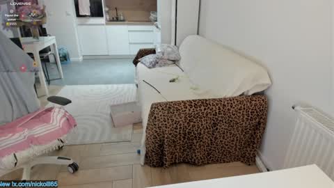 Kinga online show from 02-04-26, 03:23