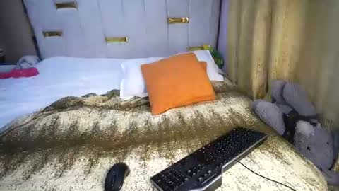 Snapshot of sugar_rush_cutie chatting on 06-23-26, 05:05 sugar_rush_cutie online show from 06-23-26, 05:05