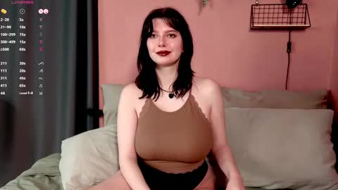 Maria online show from 04-23-26, 01:02